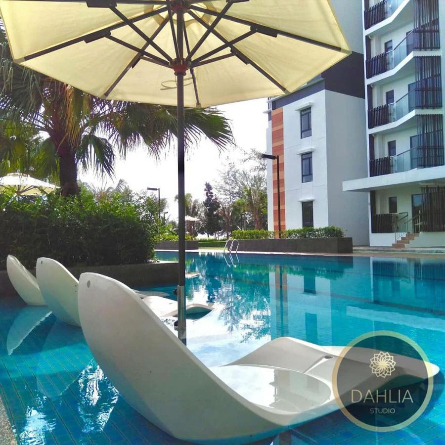 Spectacular High Floor Sea View And Pool View Residences Kuantan Luaran gambar